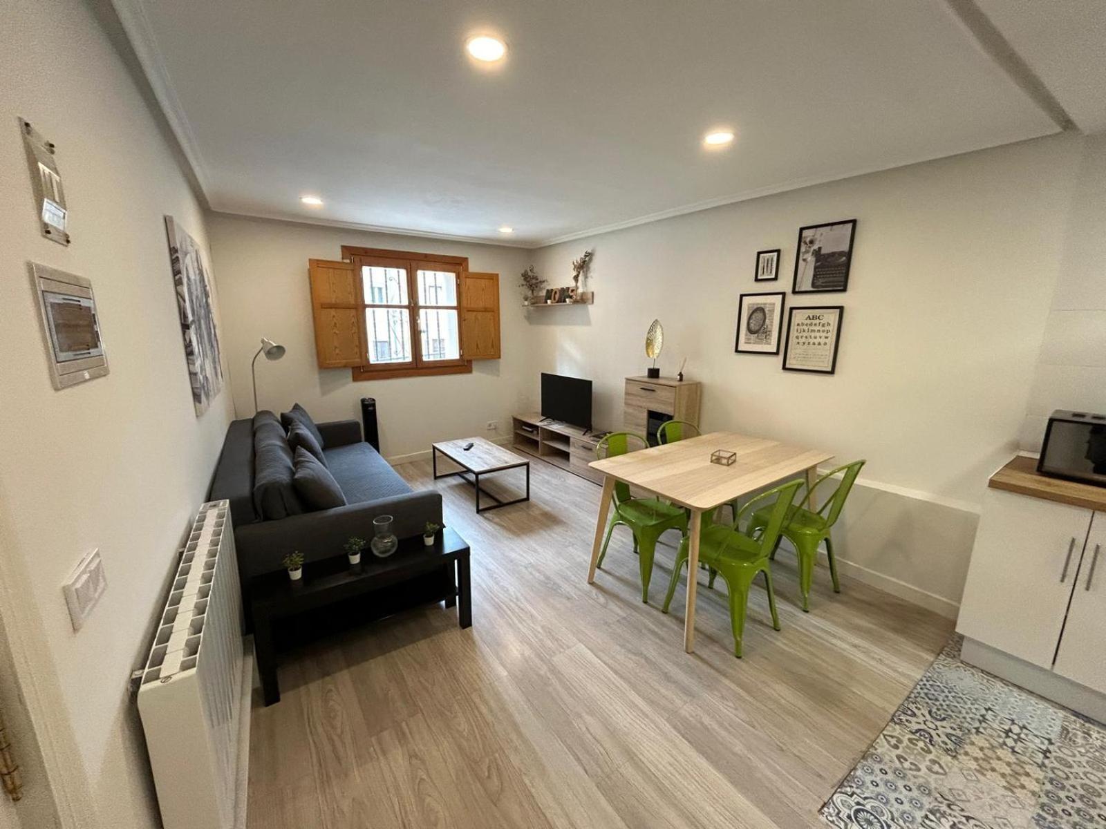 Apartamento Con Encanto En Casco Historico De บูร์โกส ภายนอก รูปภาพ