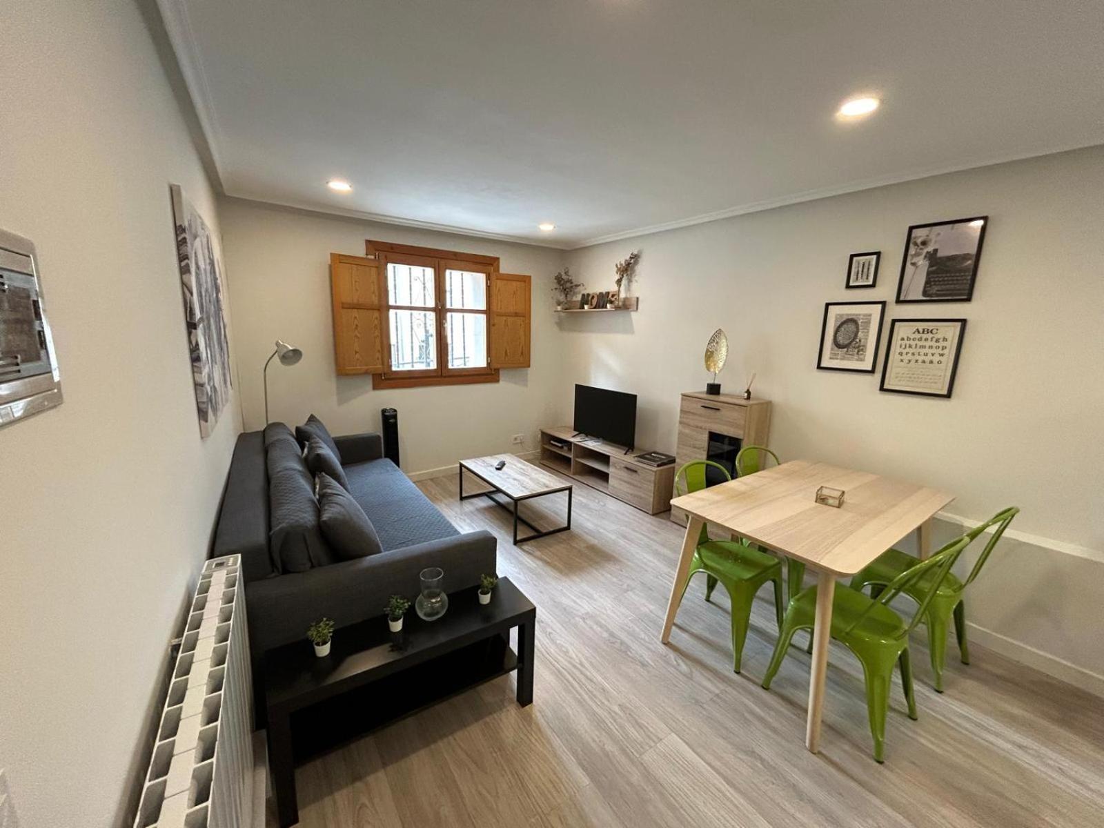 Apartamento Con Encanto En Casco Historico De บูร์โกส ภายนอก รูปภาพ